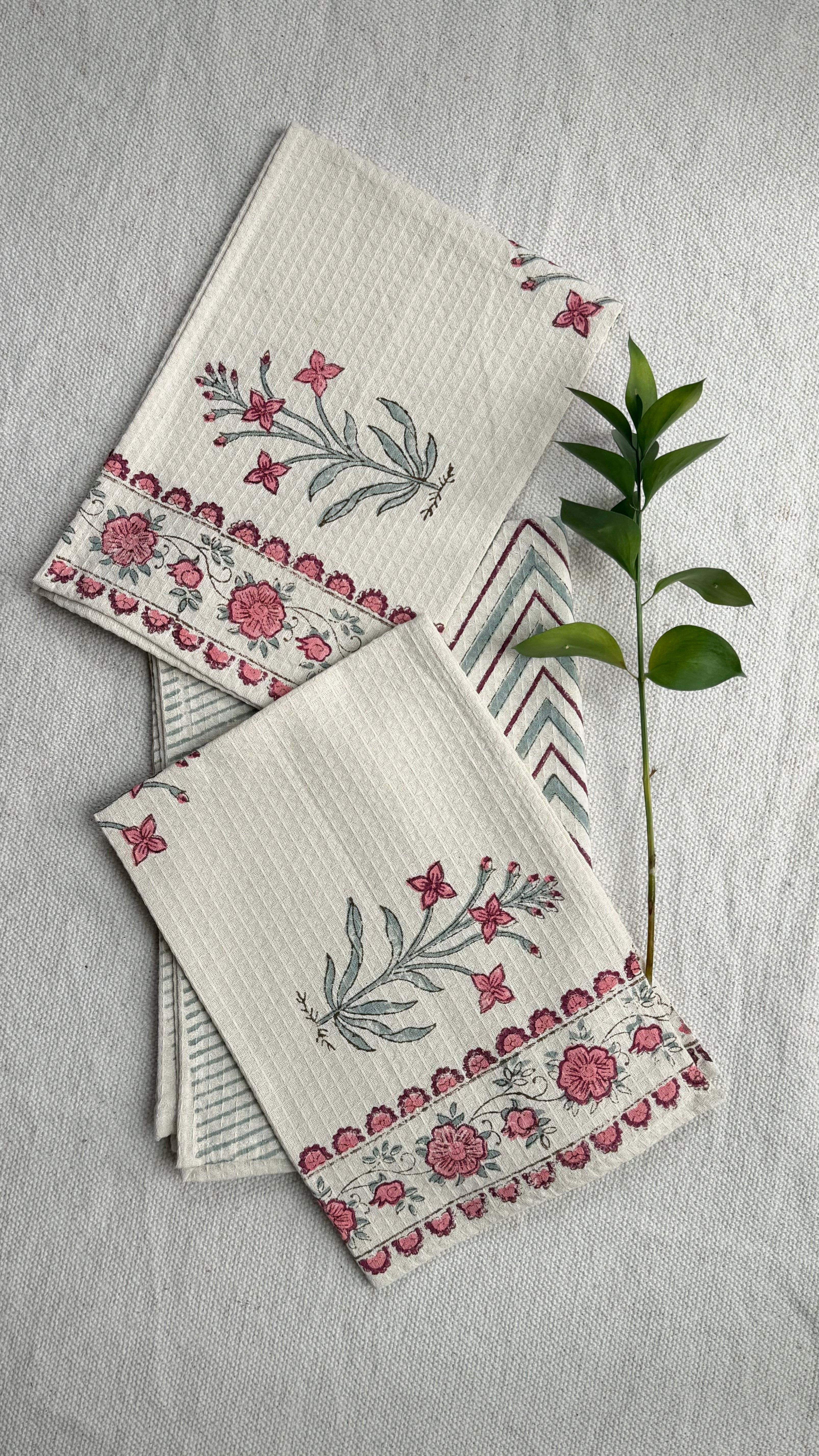 Pink Jasmine Bath Towel Set
