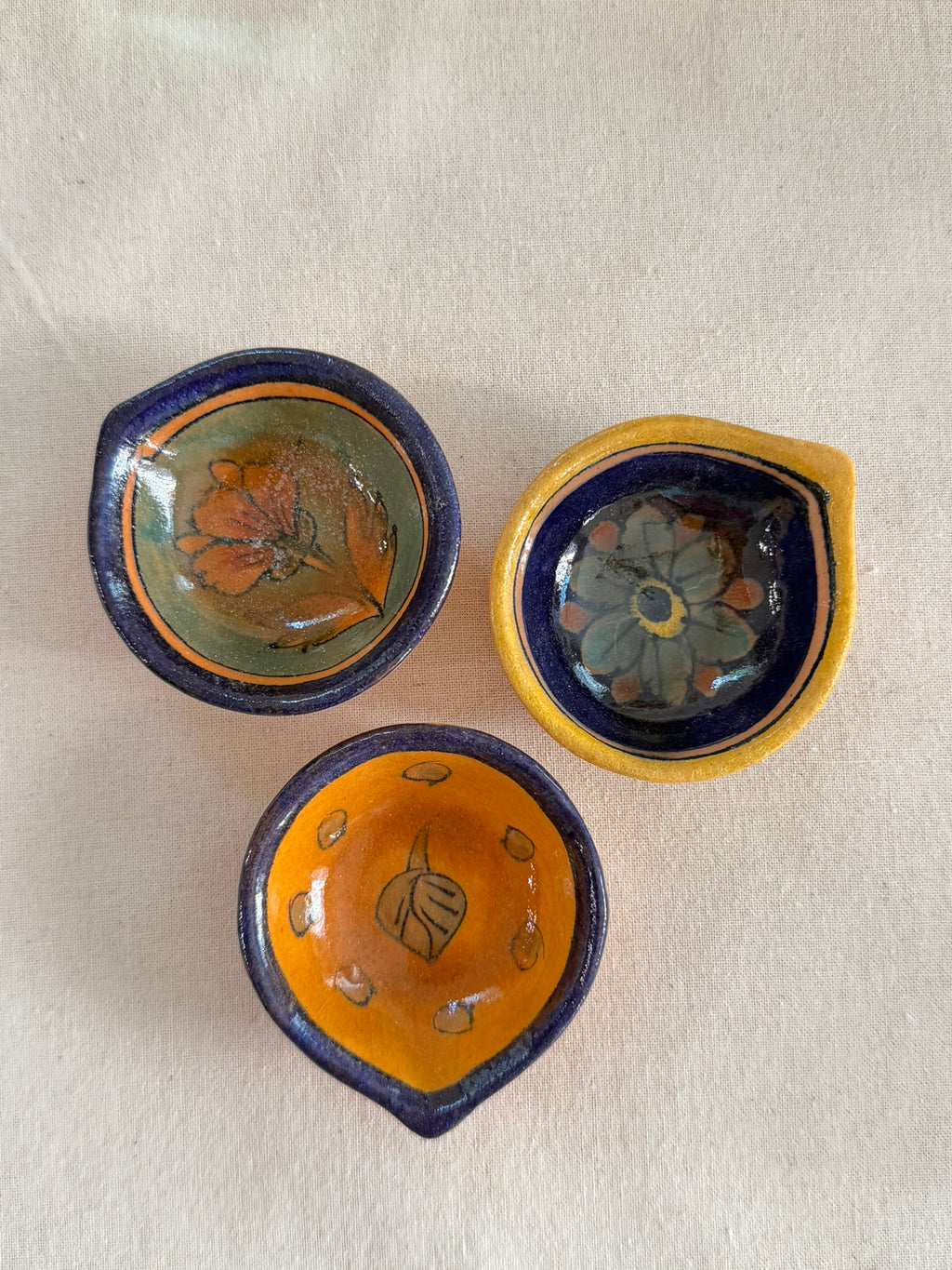 Rangoli Jyot - Blue Pottery Assorted Diya Set of 3