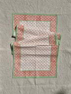 Peach Grove — Classic Table Runner