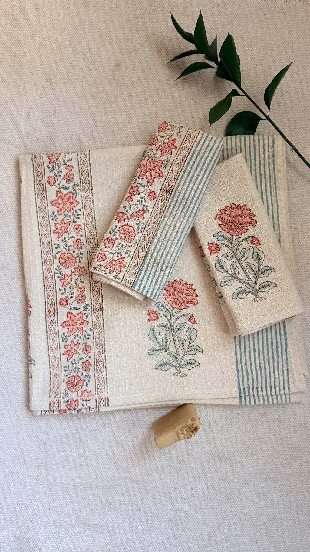 Pretty Peony Bath Towel Set