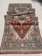 Heirloom Medallion — Tapestry Table Runner