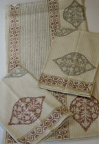 Ditzy Dreams Bath Towel Set