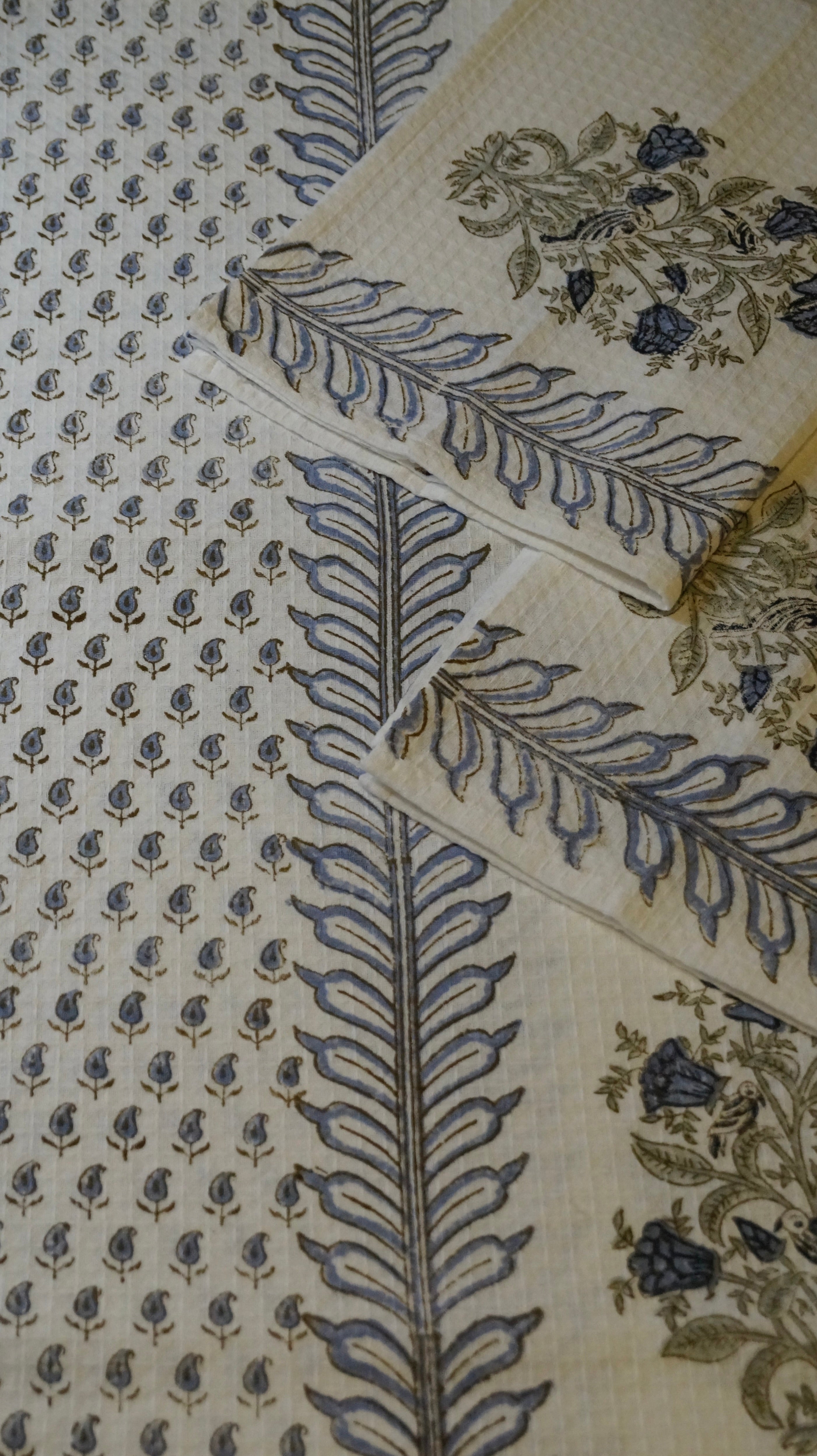 Bellflower Bliss Bath Towel Set