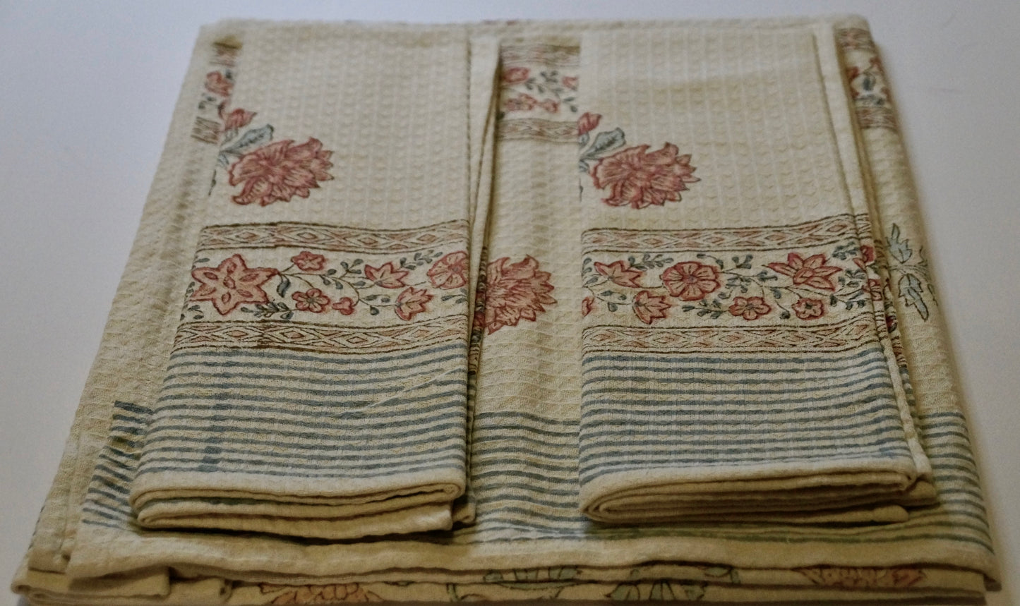 Pretty Peony Bath Towel Set