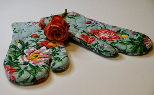Blossom Bake Oven Mitts