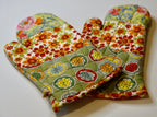 Blossom Bake Oven Mitts