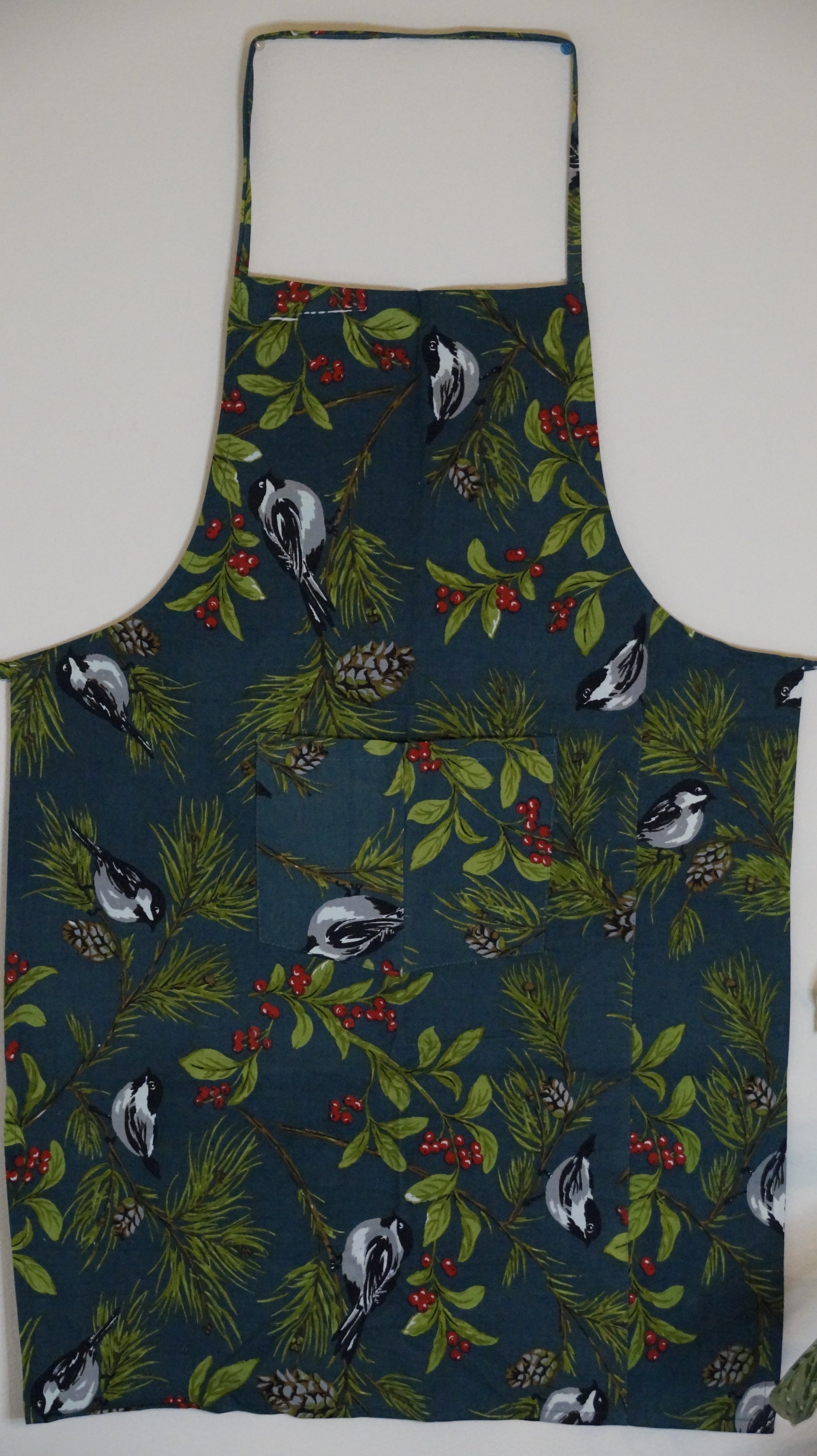 Birds N Berries Apron