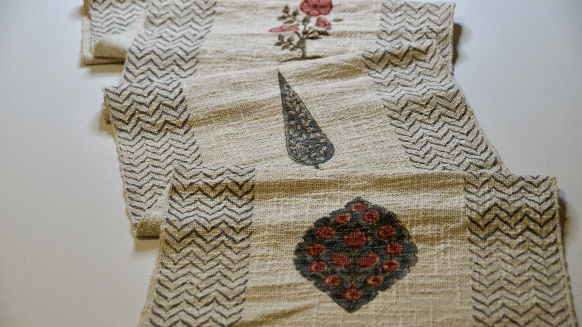 The Evergreens Table Runner