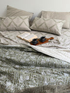 Nitya - Nilaya Sheet Set