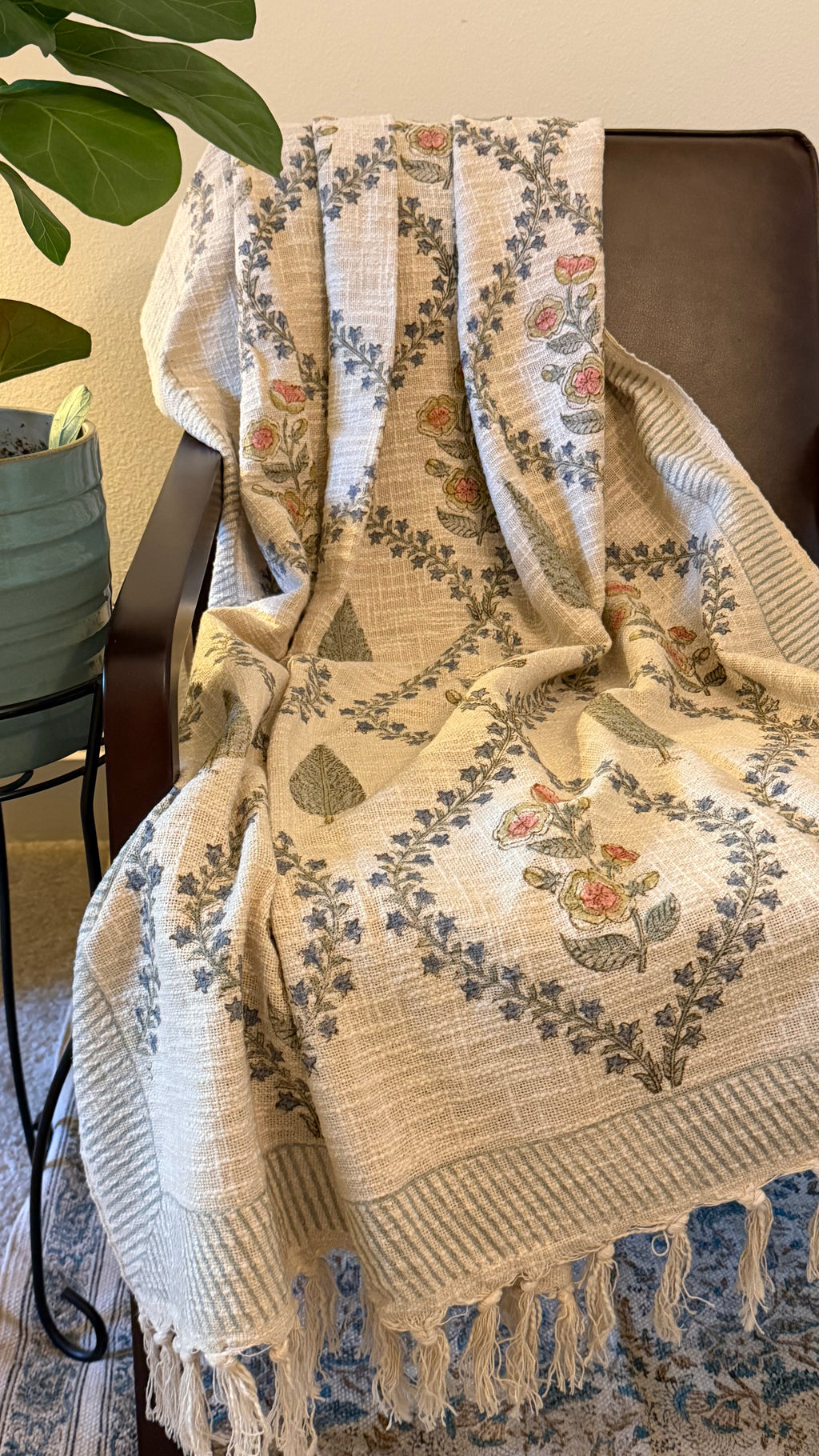 Nilaya Throw Blanket