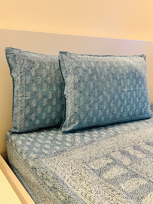 Foundation Edit Polki Print hand-block printed South Cotton bedsheet set by DewDropHues, featuring a jewelry-inspired geometric design and breathable heritage weave.