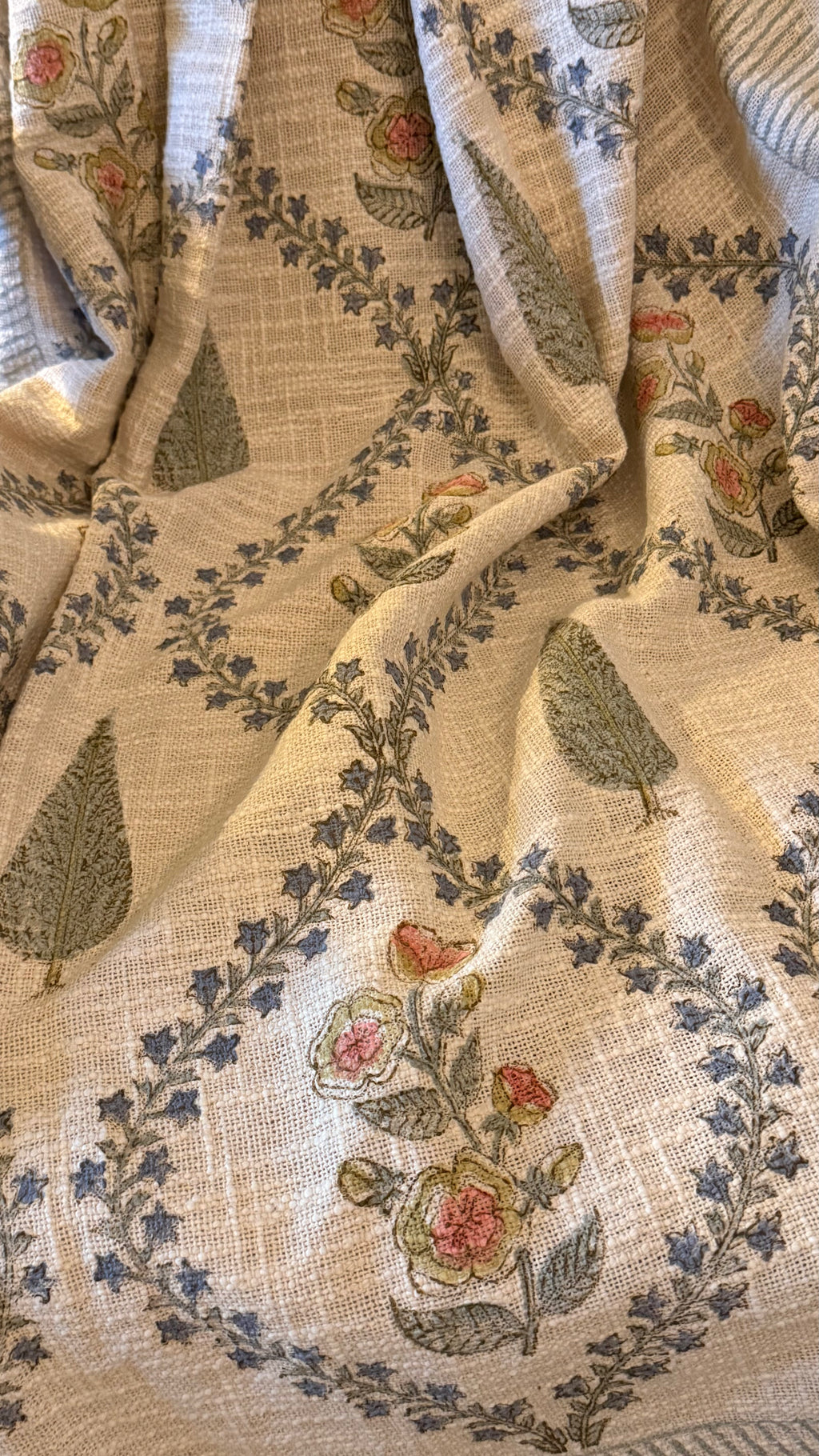 Nilaya Throw Blanket