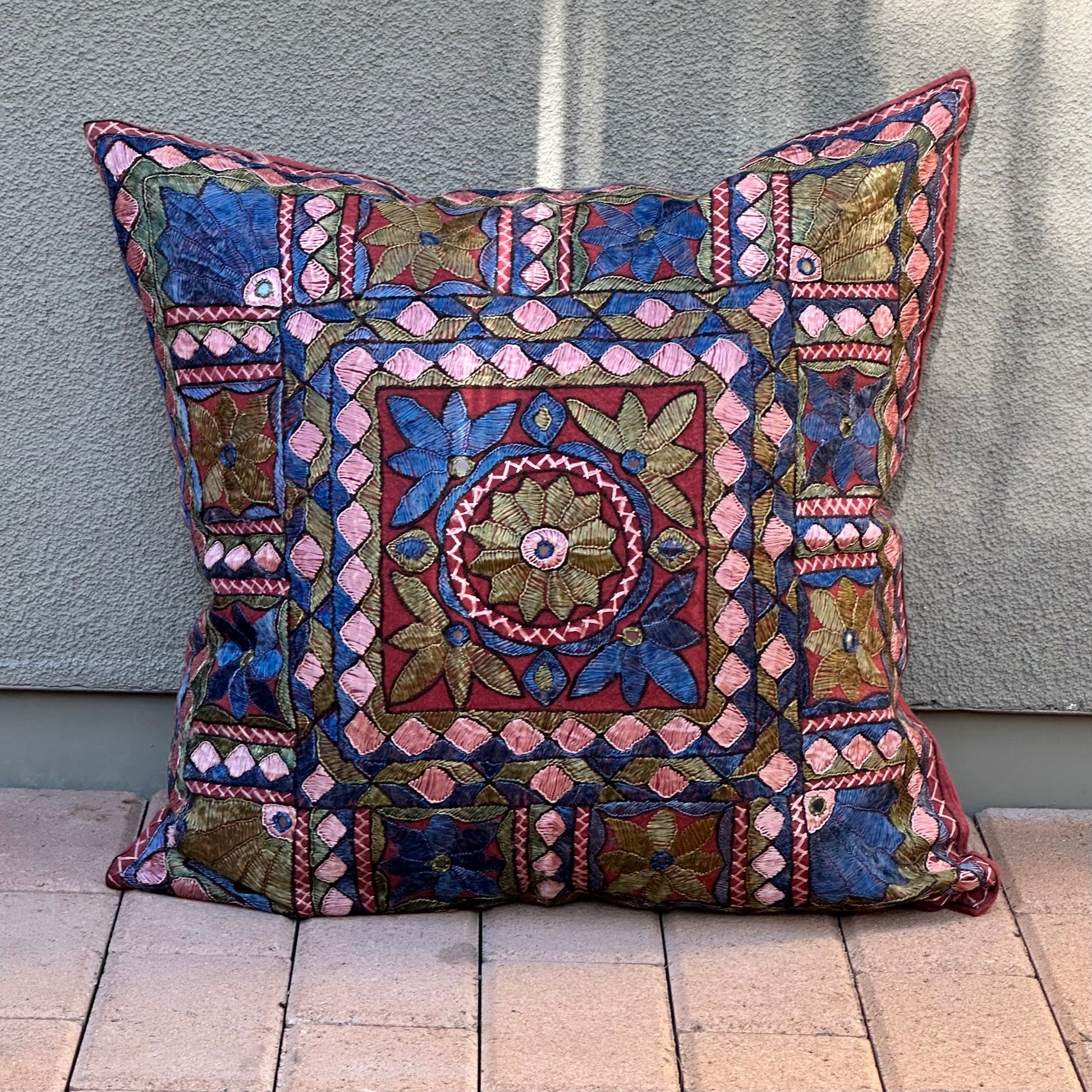 Reflective Nest Accent Throw Pillow Cover