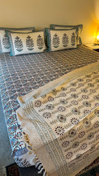 Elegant Trails Bedsheet Set