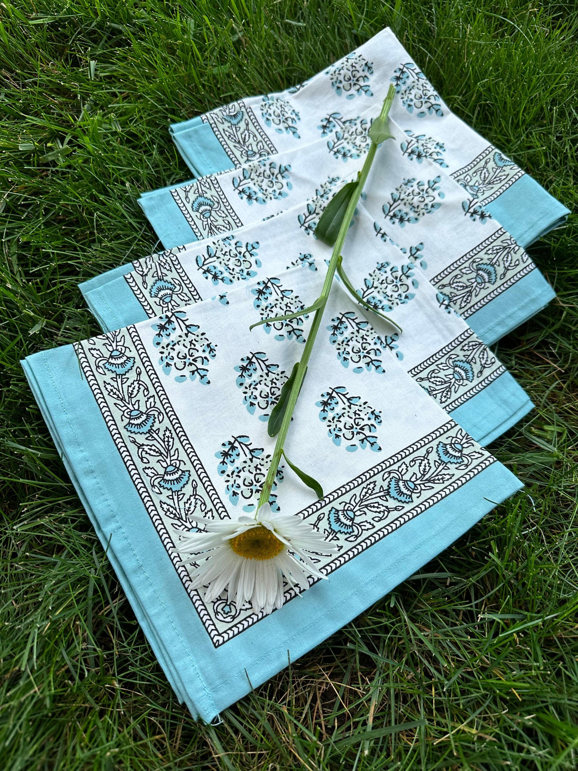 Floral Table Napkins, Set of 2 - DewDropHues