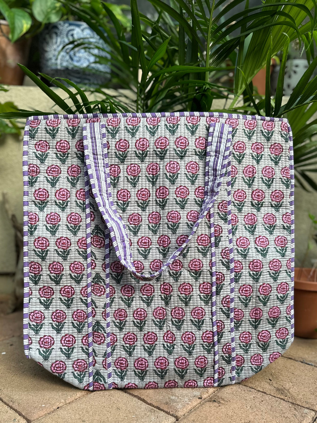 Amer Blooms Tote Bag