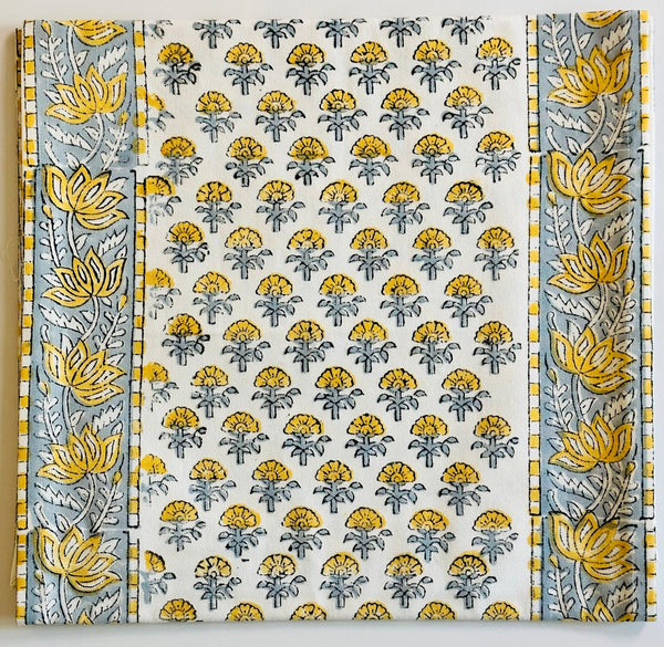 Bloomcore Table Runner