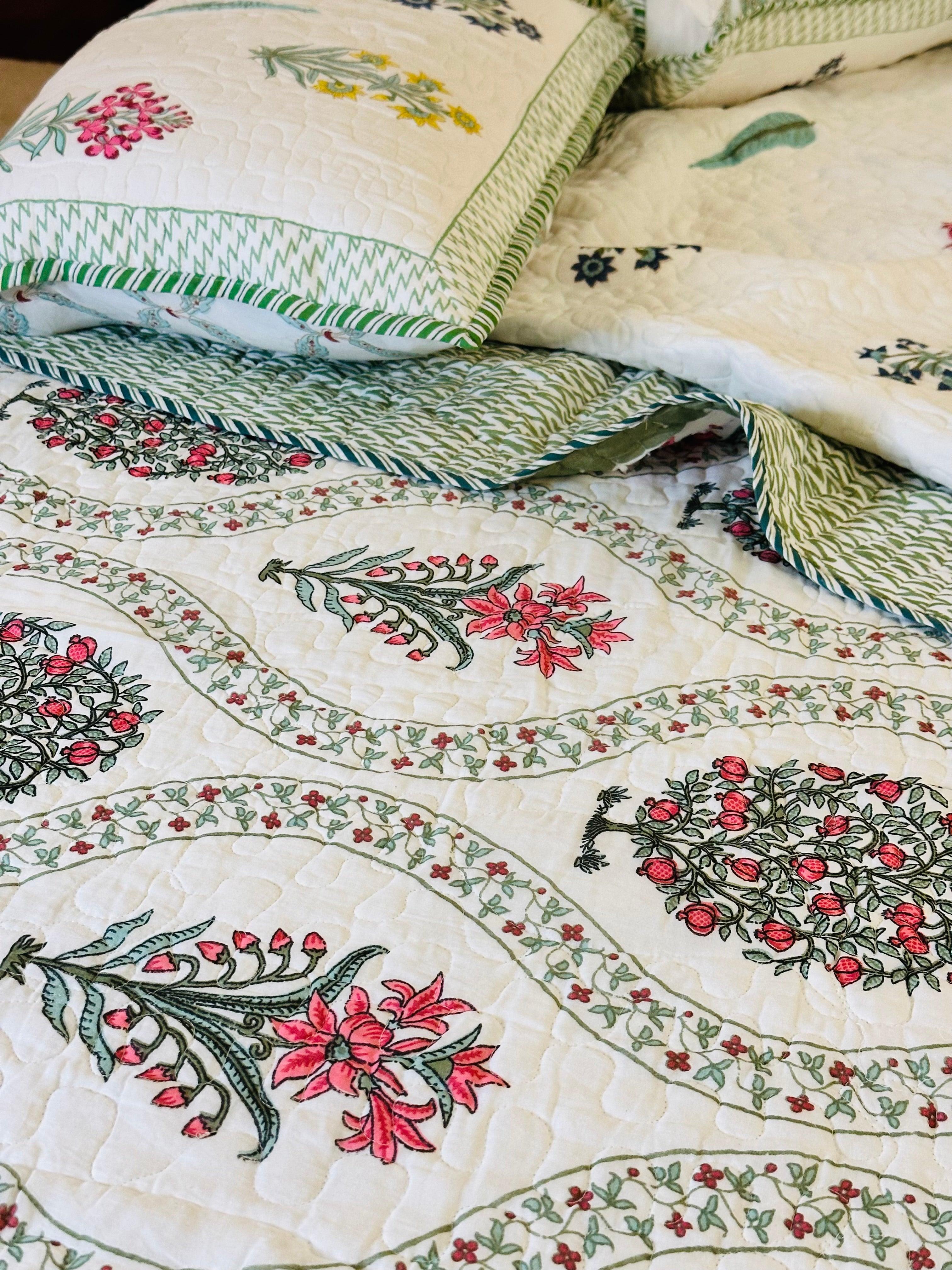 Pomegranate Blossoms Reversible Quilt Set