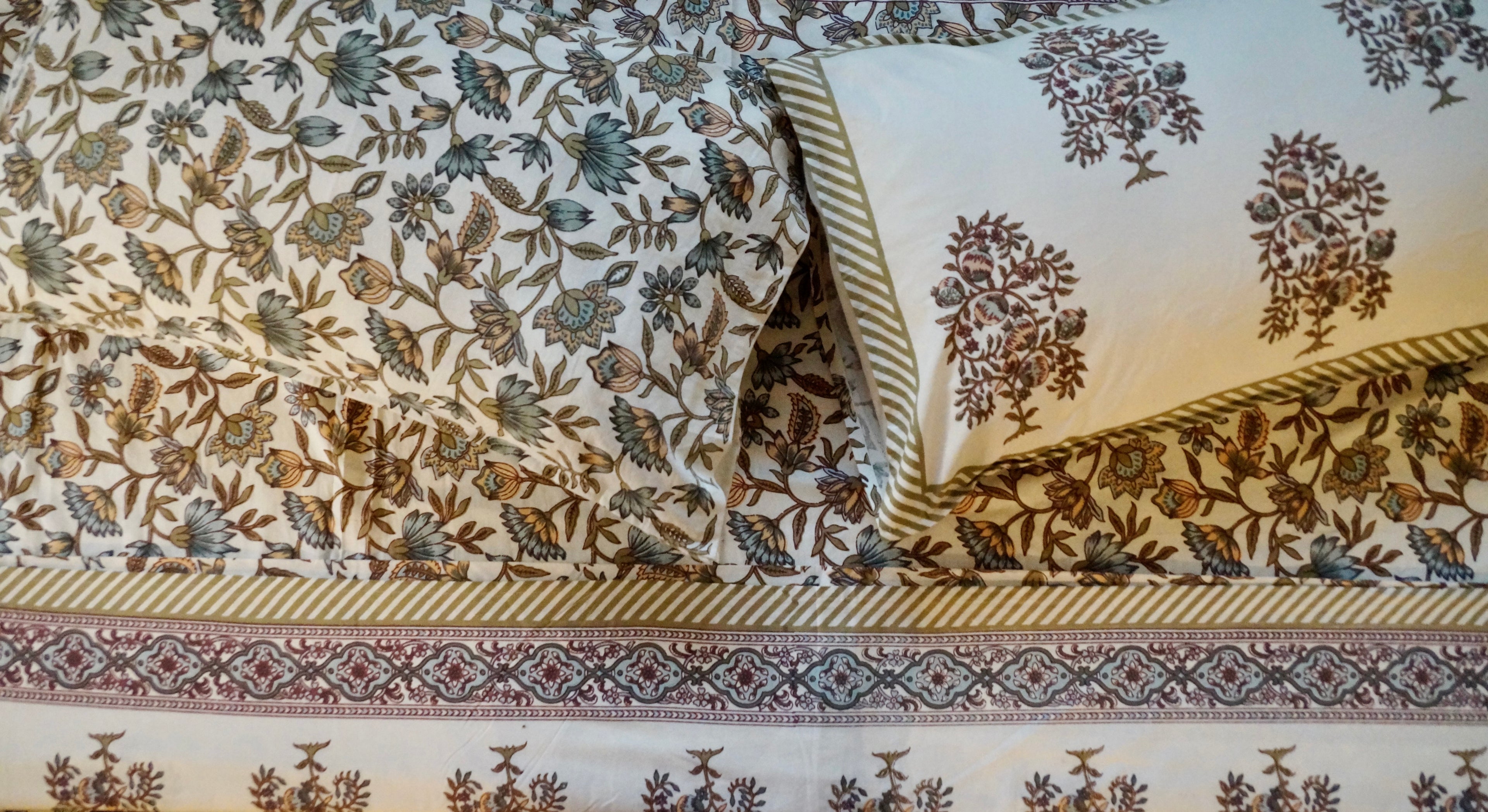 Foundation Edit Garden Glow hand-block printed South Cotton bedsheet set by DewDropHues, featuring a natural botanical design and breathable artisanal weave.